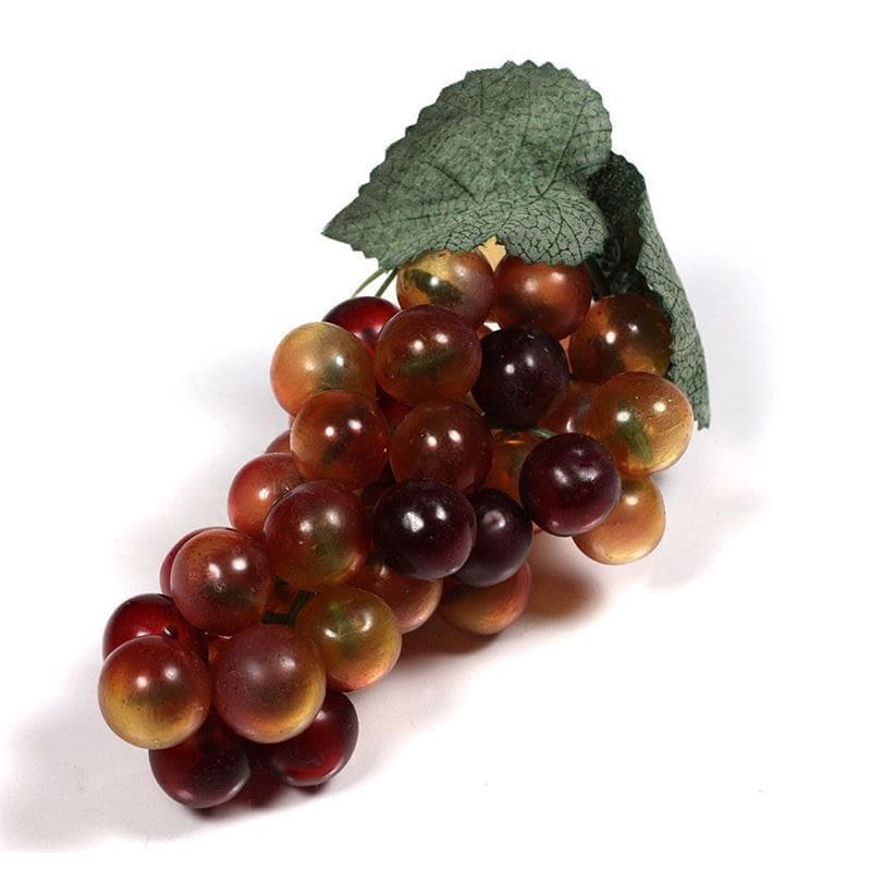 Plastist viinamarjad, punased